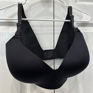 Soma Vanishing Back Wireless Bra Black Size 38D